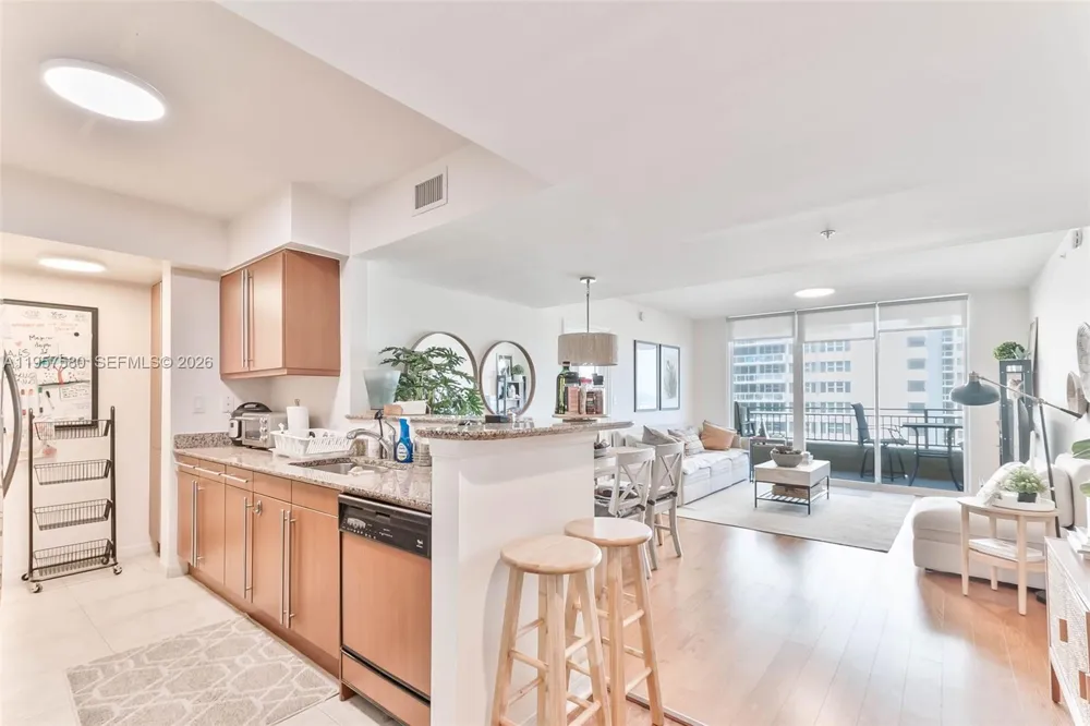 2080 S Ocean Dr #506 Hallandale Beach, FL 33009