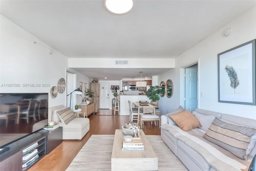 2080 S Ocean Dr #506 Hallandale Beach, FL 33009