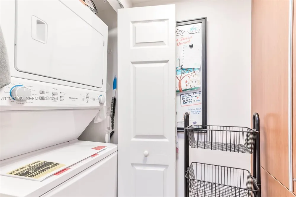 2080 S Ocean Dr #506 Hallandale Beach, FL 33009