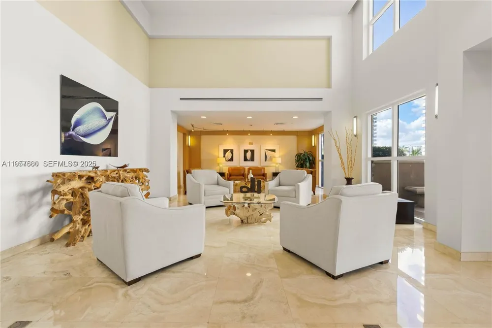 2080 S Ocean Dr #506 Hallandale Beach, FL 33009