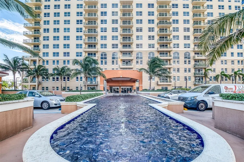 2080 S Ocean Dr #506 Hallandale Beach, FL 33009