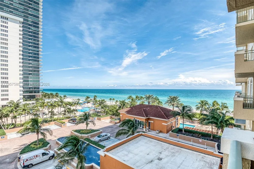 2080 S Ocean Dr #506 Hallandale Beach, FL 33009