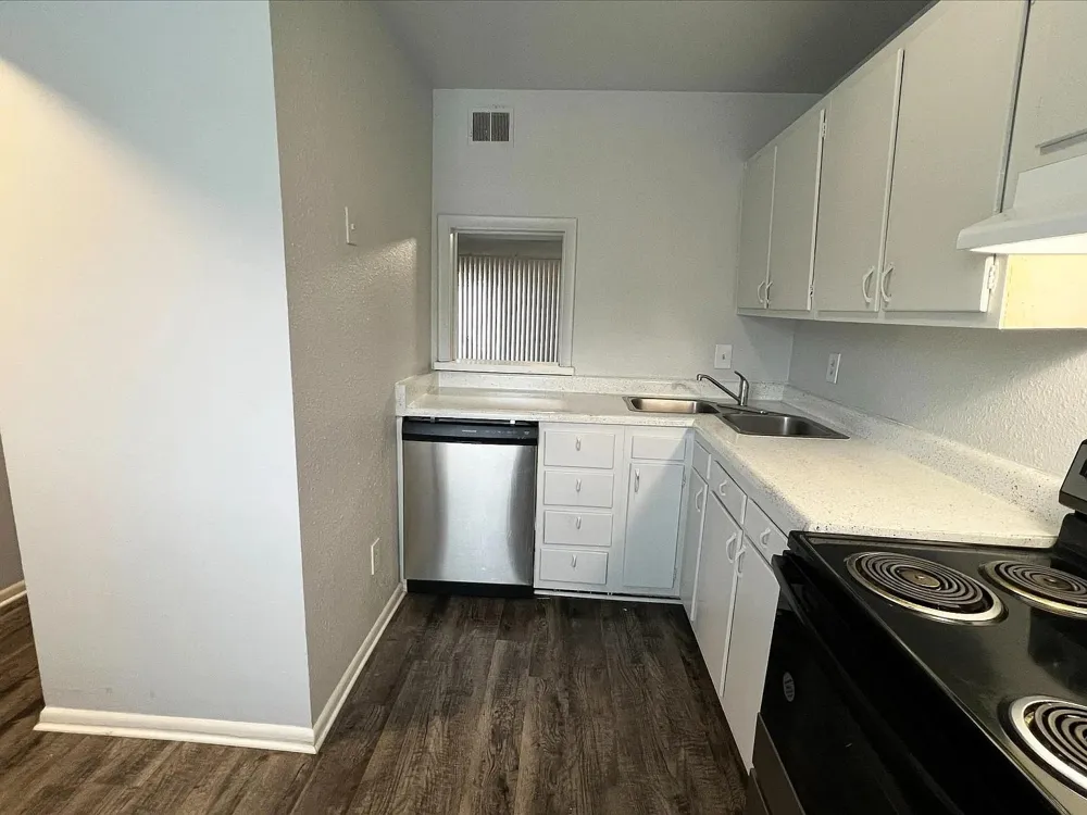 1901 Eastway Dr Charlotte, NC 28205