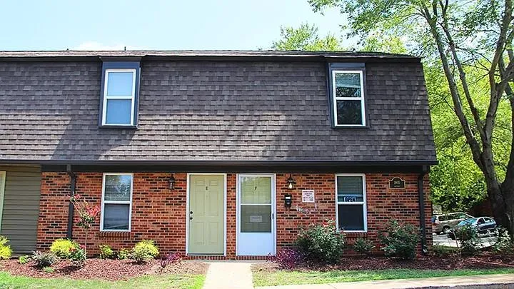 1901 Eastway Dr Charlotte, NC 28205