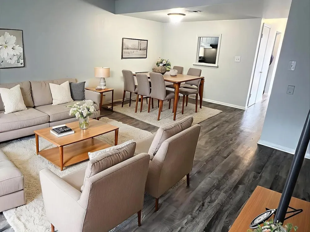1901 Eastway Dr Charlotte, NC 28205
