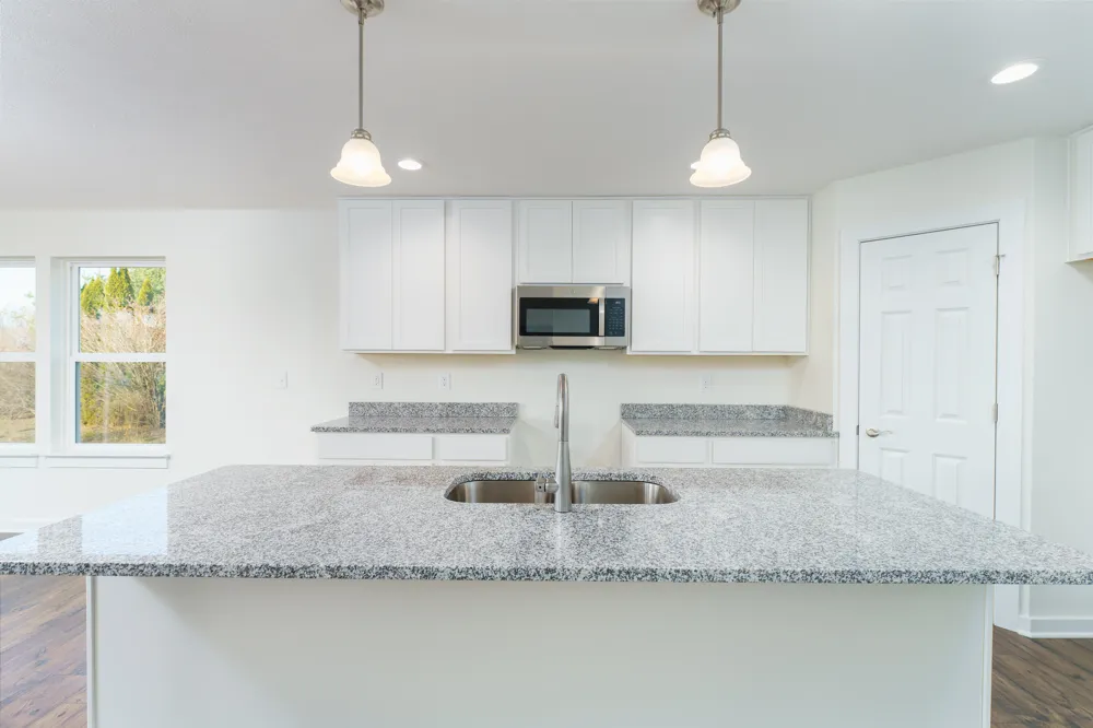 15 Pinewood Drive Grass Lake, MI 49240