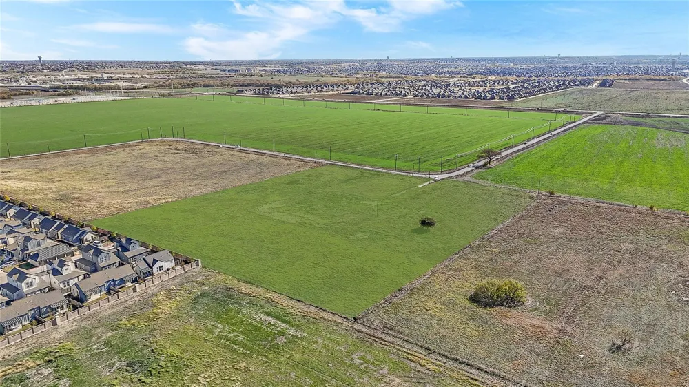 5277 County Road 52 Celina, TX 75009