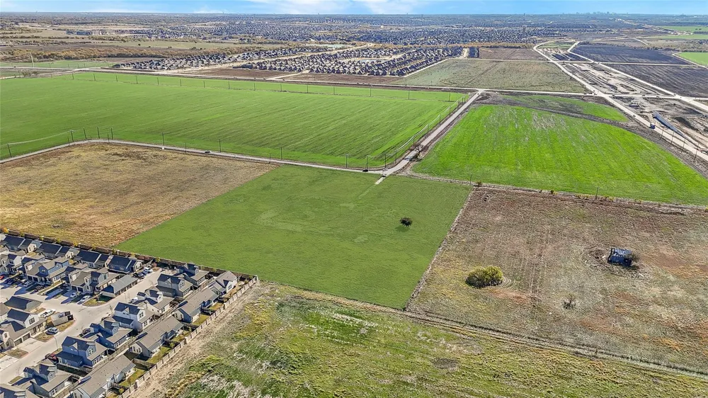 5277 County Road 52 Celina, TX 75009