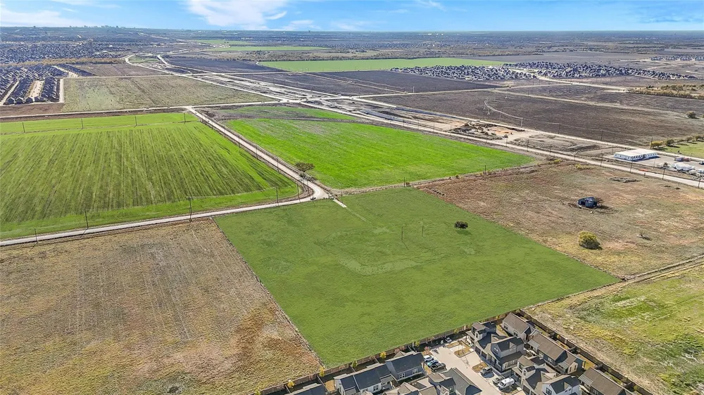 5277 County Road 52 Celina, TX 75009