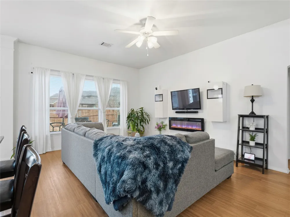 5012 Willow Bend Lane