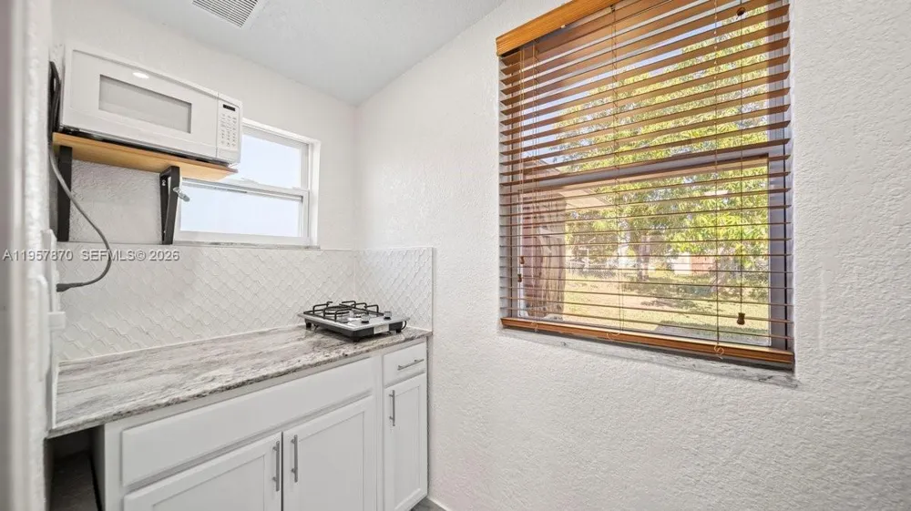 170 Poinsettia CIR NE Port Charlotte, FL 33952