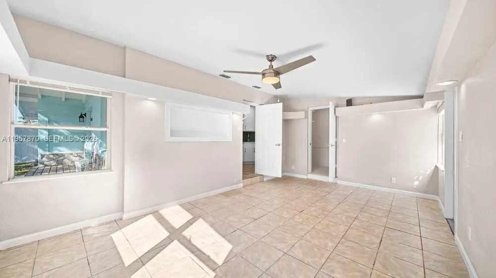 170 Poinsettia CIR NE Port Charlotte, FL 33952