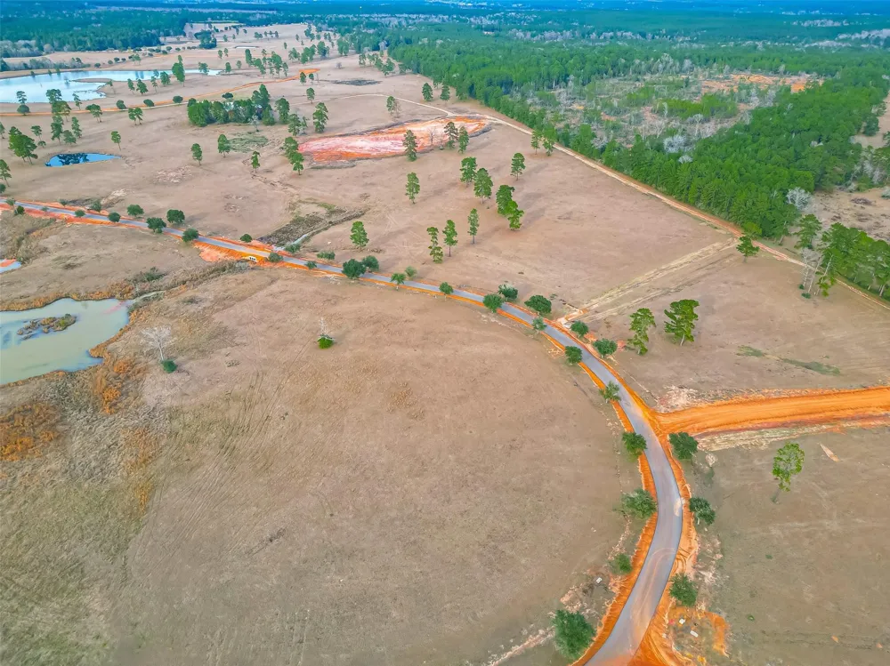 169 Lakeland Ranch Woodville, TX 75979