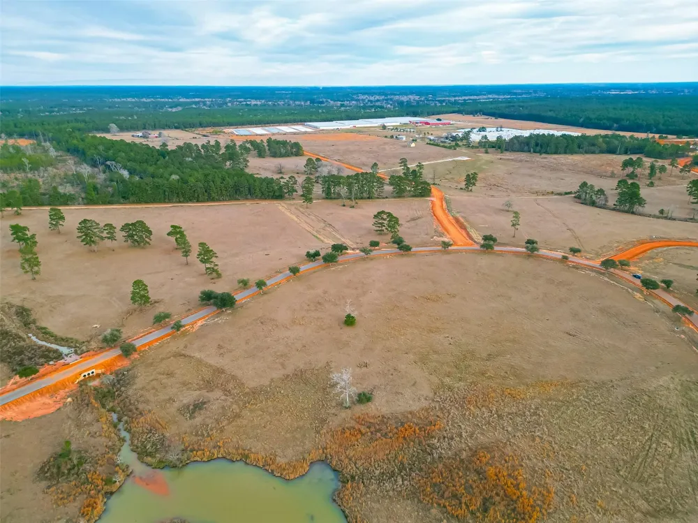 169 Lakeland Ranch Woodville, TX 75979