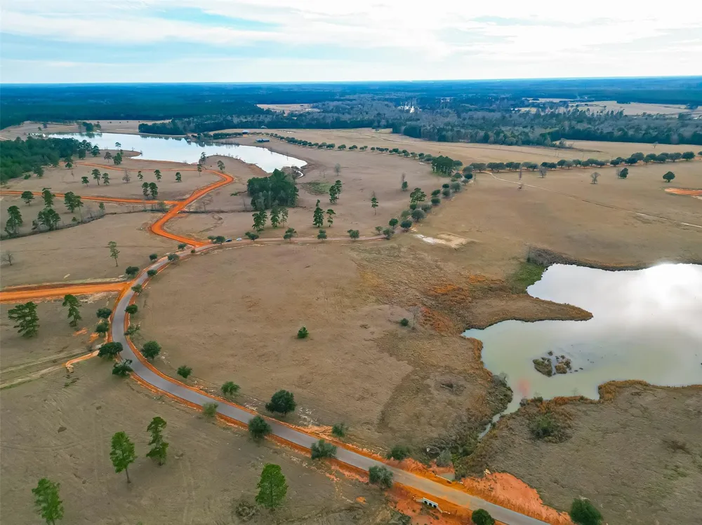 169 Lakeland Ranch Woodville, TX 75979