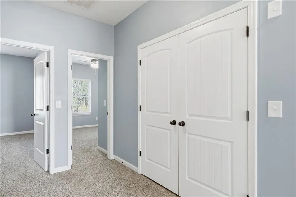 112 Spring Way Square Canton, GA 30114