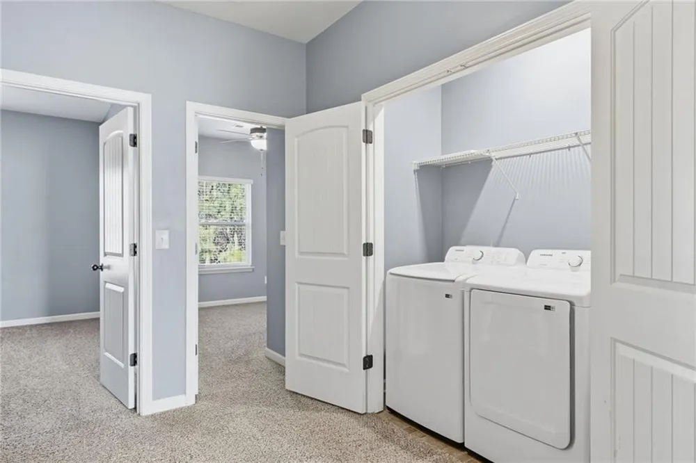 112 Spring Way Square Canton, GA 30114
