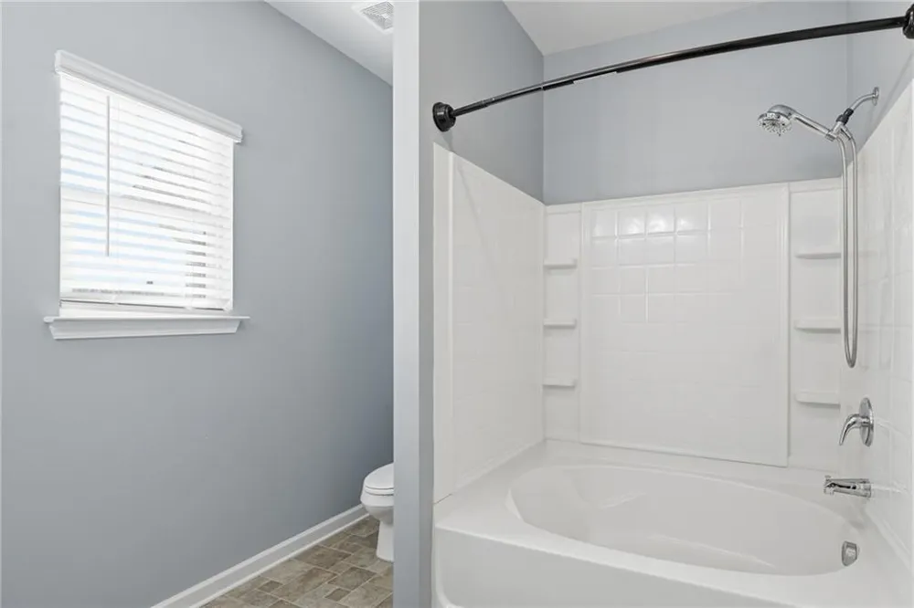 112 Spring Way Square Canton, GA 30114