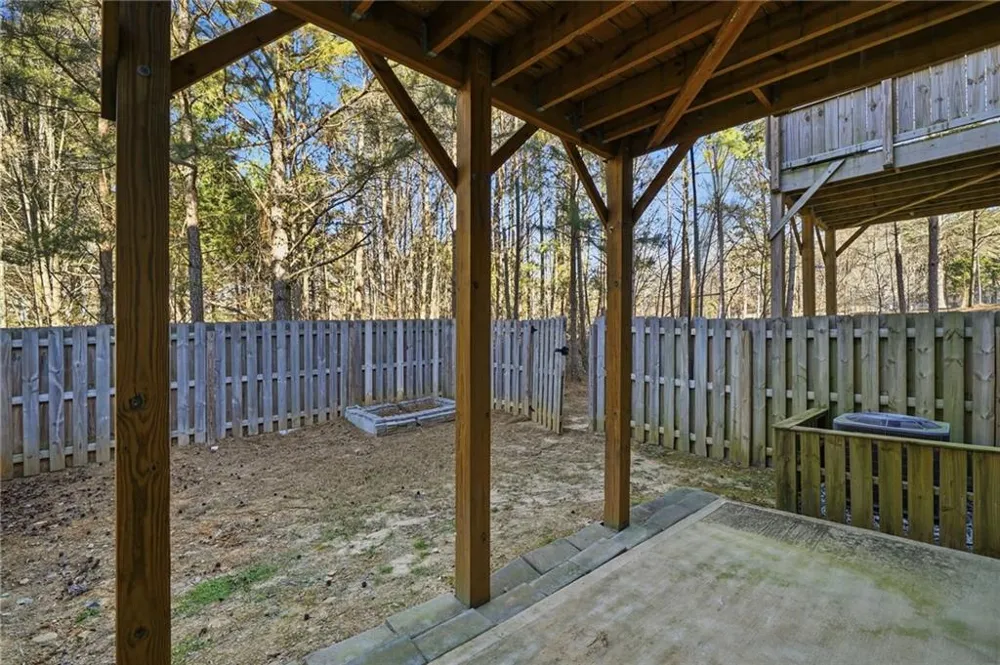 112 Spring Way Square Canton, GA 30114