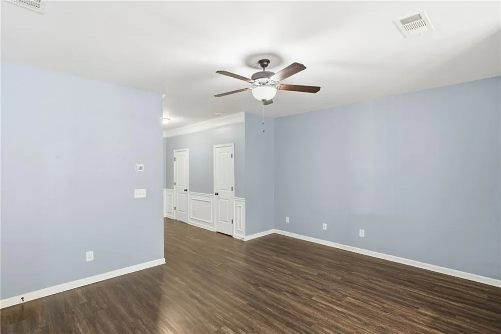 112 Spring Way Square Canton, GA 30114
