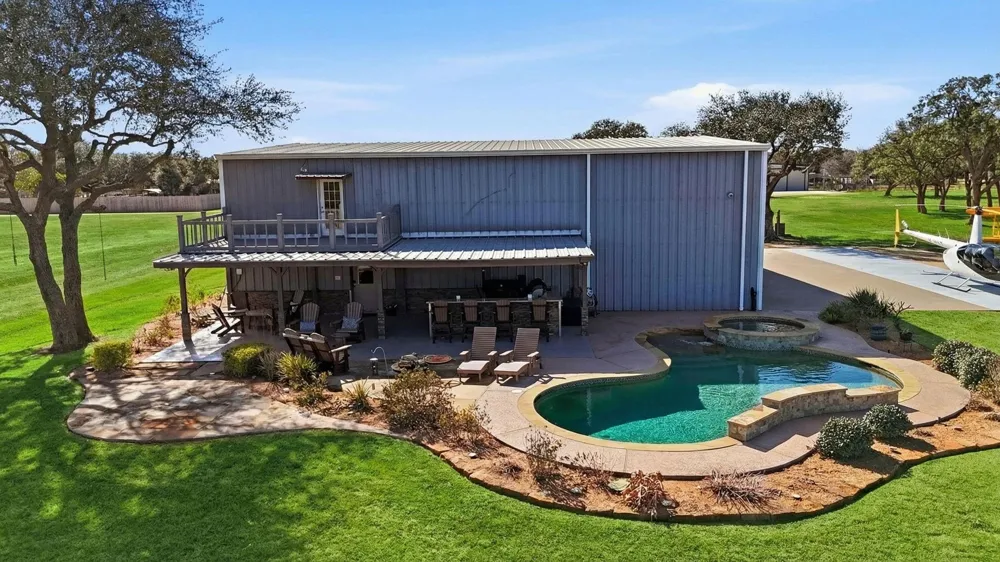 273 Stearman Drive Louise, TX 77455