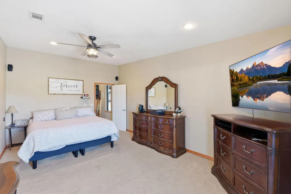 273 Stearman Drive Louise, TX 77455