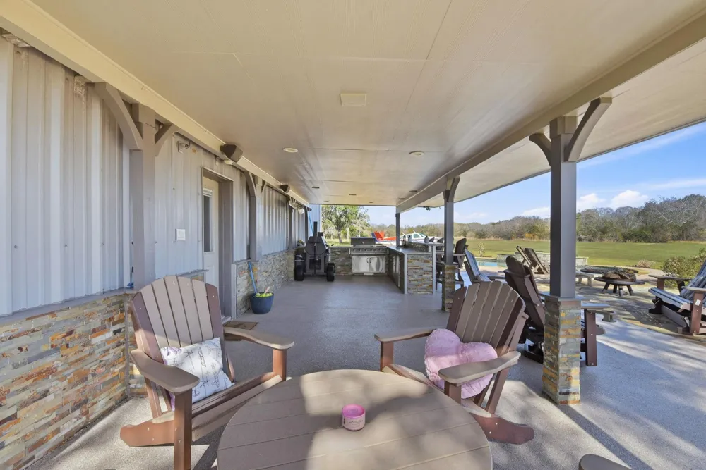 273 Stearman Drive Louise, TX 77455
