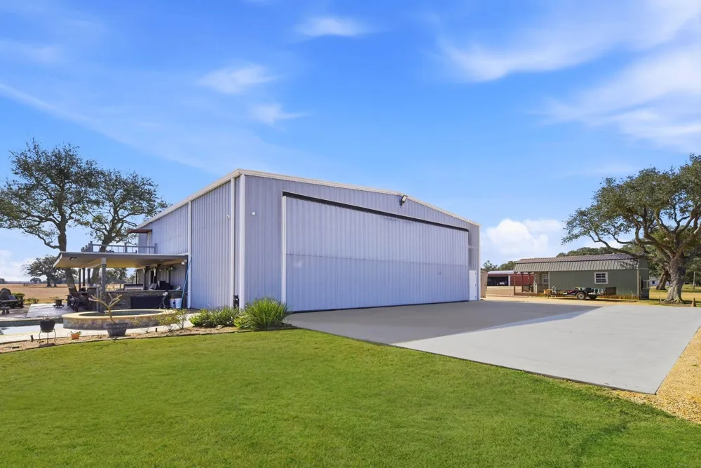 273 Stearman Drive Louise, TX 77455