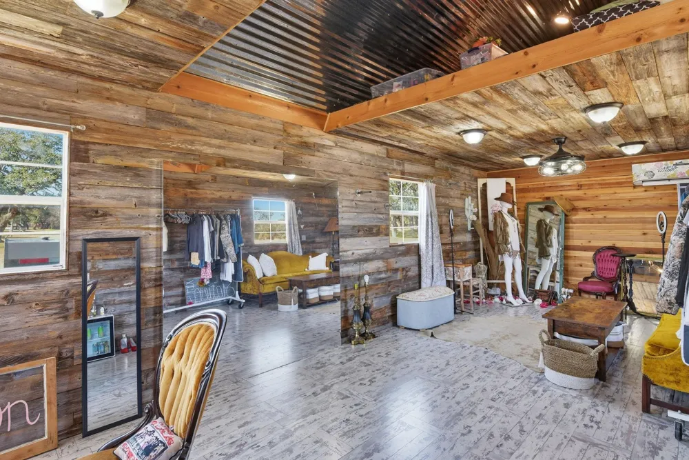 273 Stearman Drive Louise, TX 77455