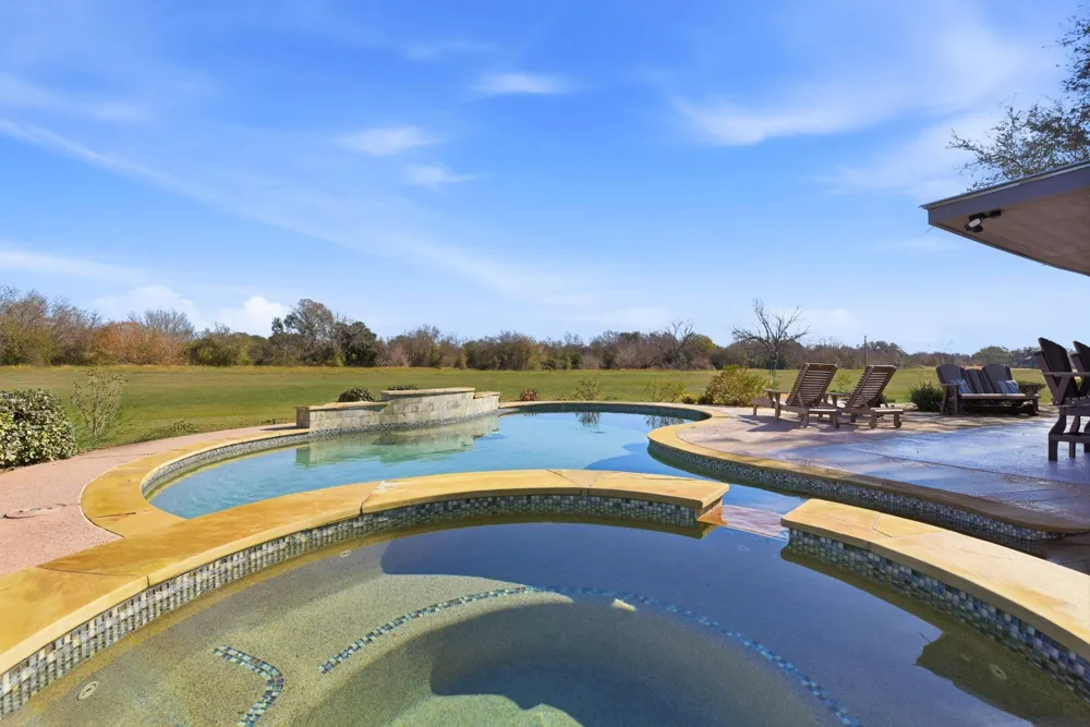 273 Stearman Drive Louise, TX 77455