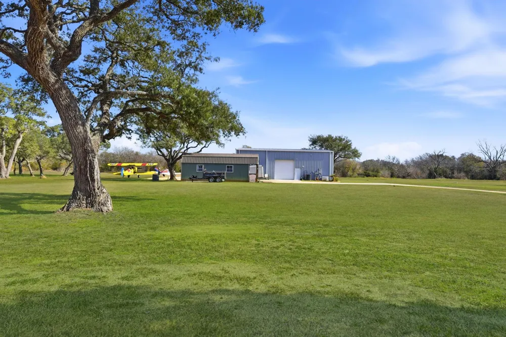 273 Stearman Drive Louise, TX 77455