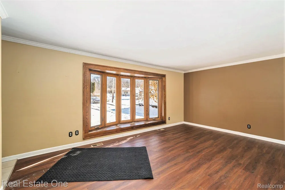 11422 Skyline Drive Fenton Charter Township, MI 48430
