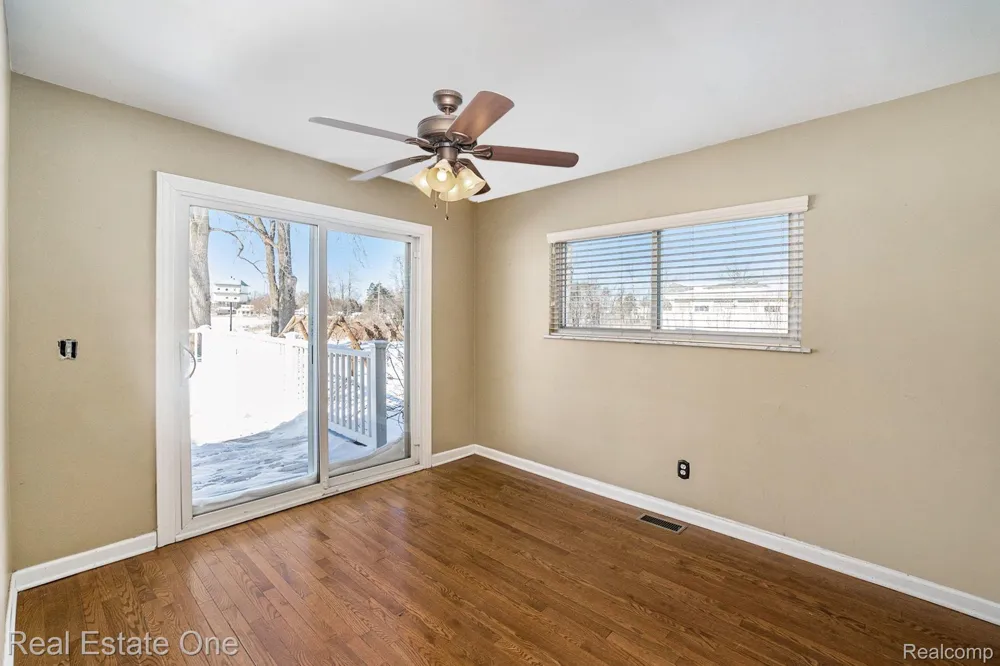 11422 Skyline Drive Fenton Charter Township, MI 48430