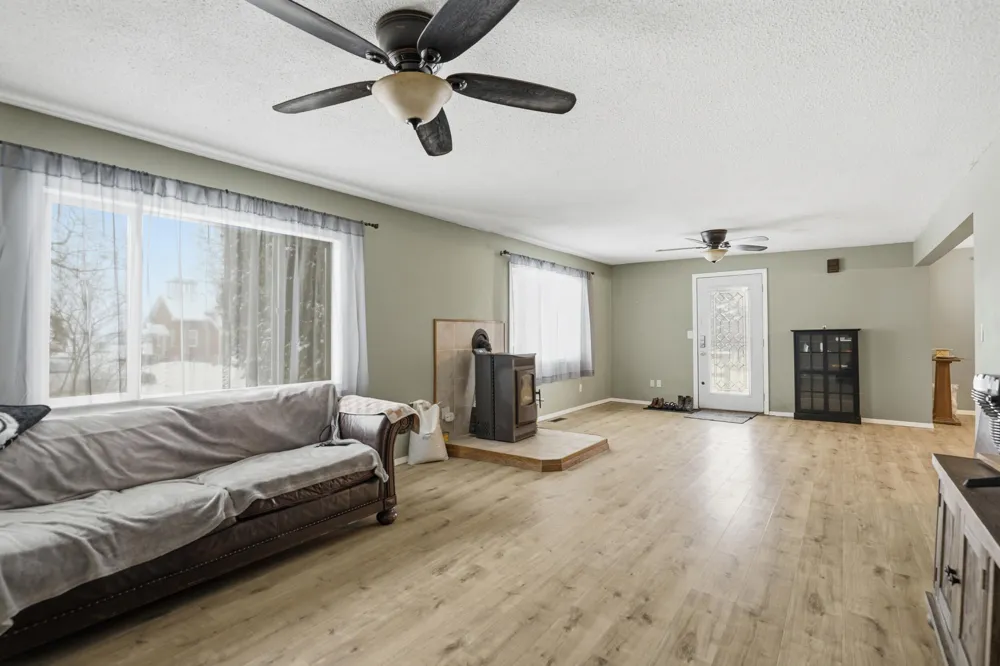 16480 16 Mile Road Colfax Township, MI 49307