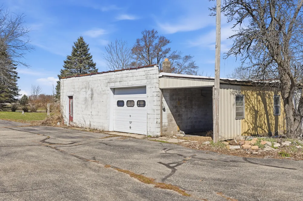 16480 16 Mile Road Colfax Township, MI 49307