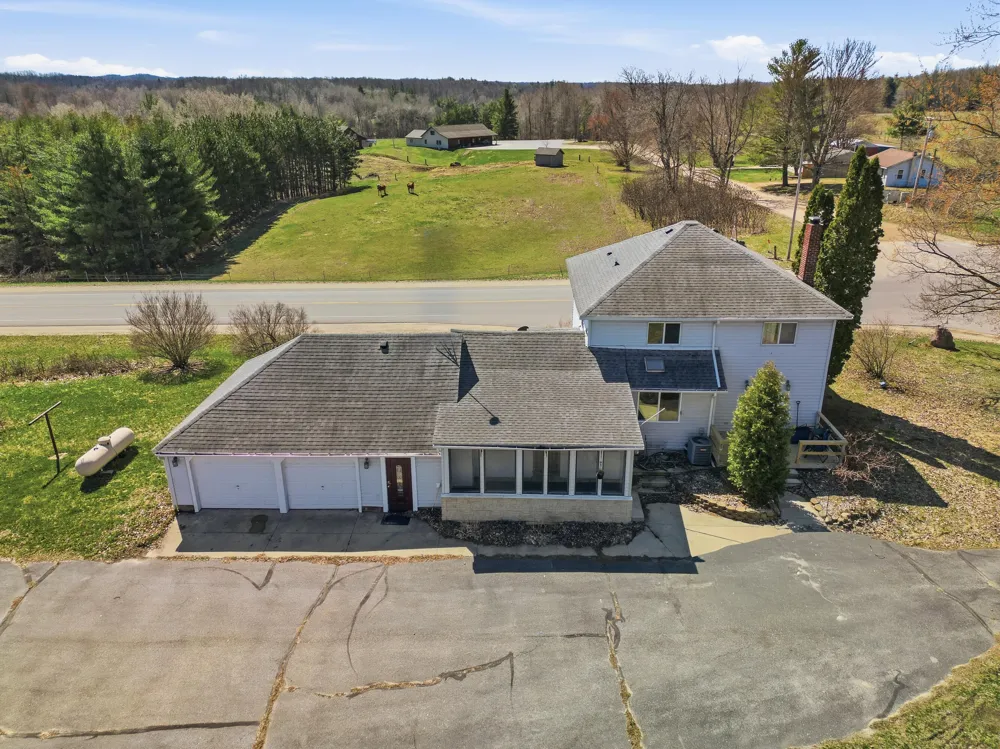 16480 16 Mile Road Colfax Township, MI 49307