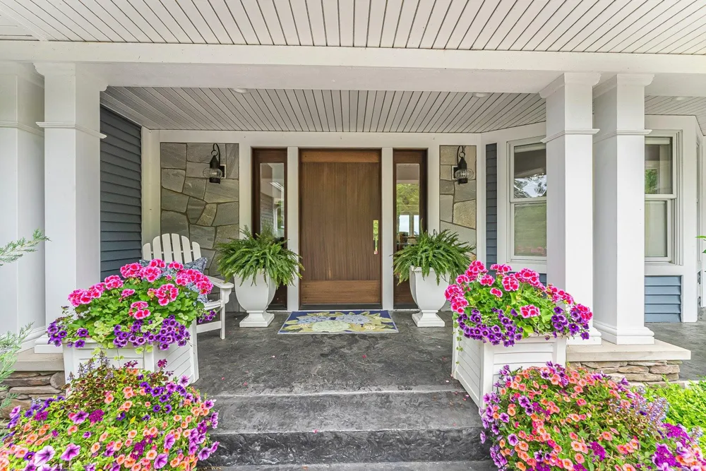 6709 E Wilderness Drive Wawatam Township, MI 49701