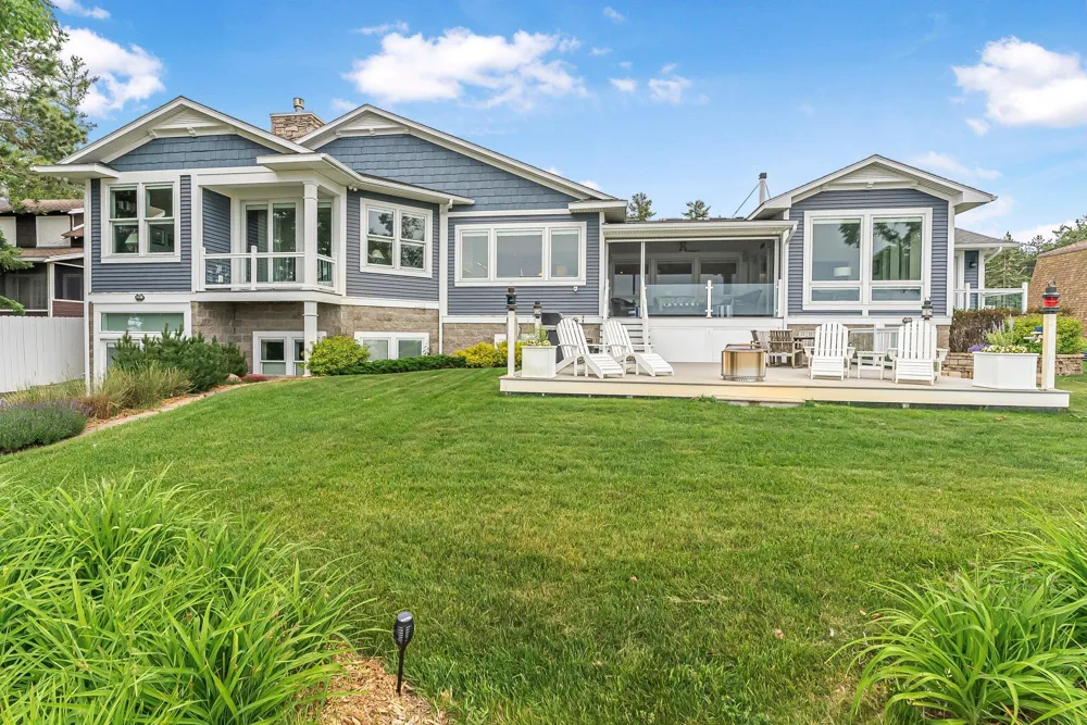 6709 E Wilderness Drive Wawatam Township, MI 49701
