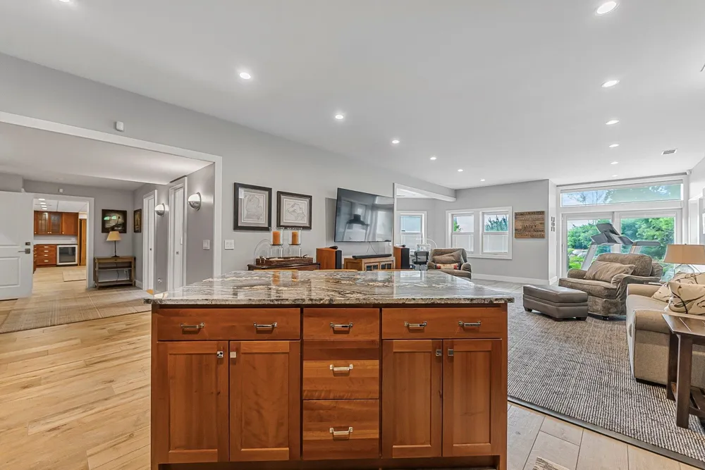 6709 E Wilderness Drive Wawatam Township, MI 49701