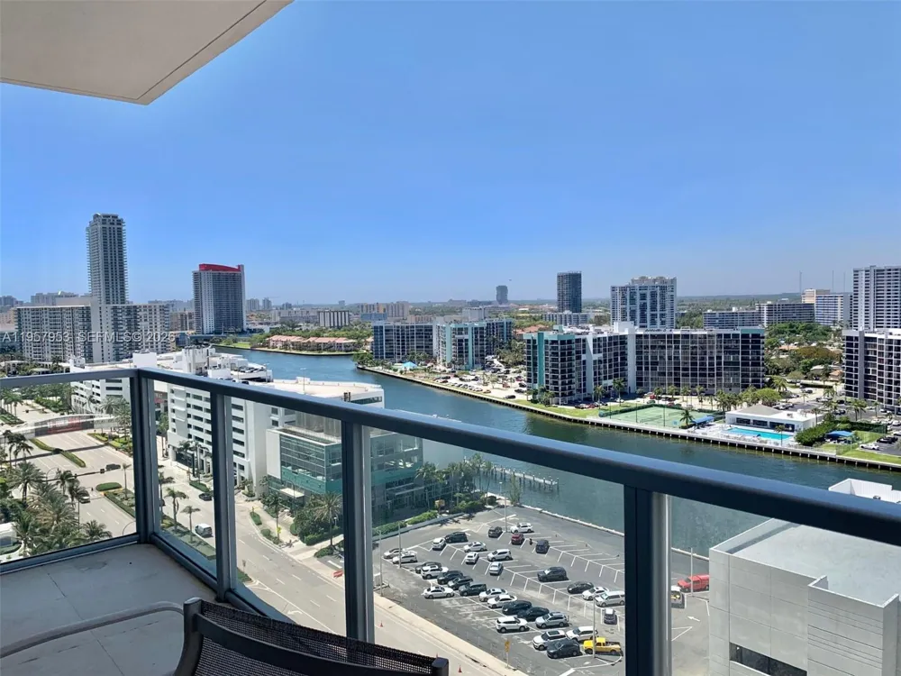 3101 S Ocean Dr #1701 Hollywood, FL 33019