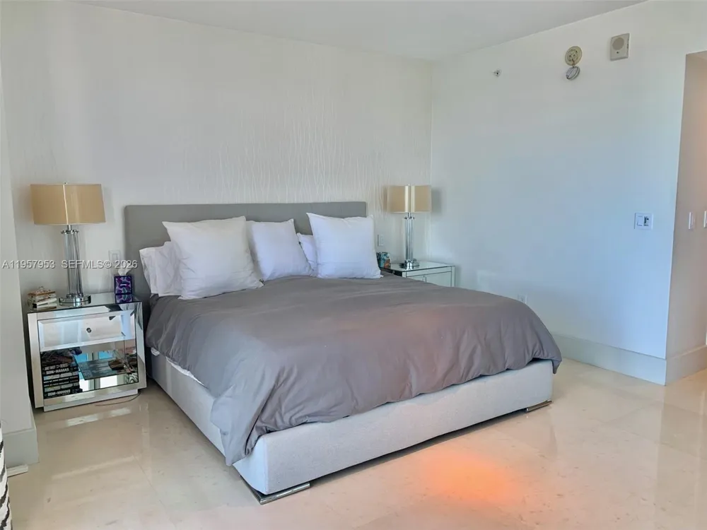 3101 S Ocean Dr #1701 Hollywood, FL 33019