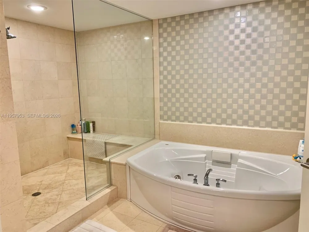 3101 S Ocean Dr #1701 Hollywood, FL 33019