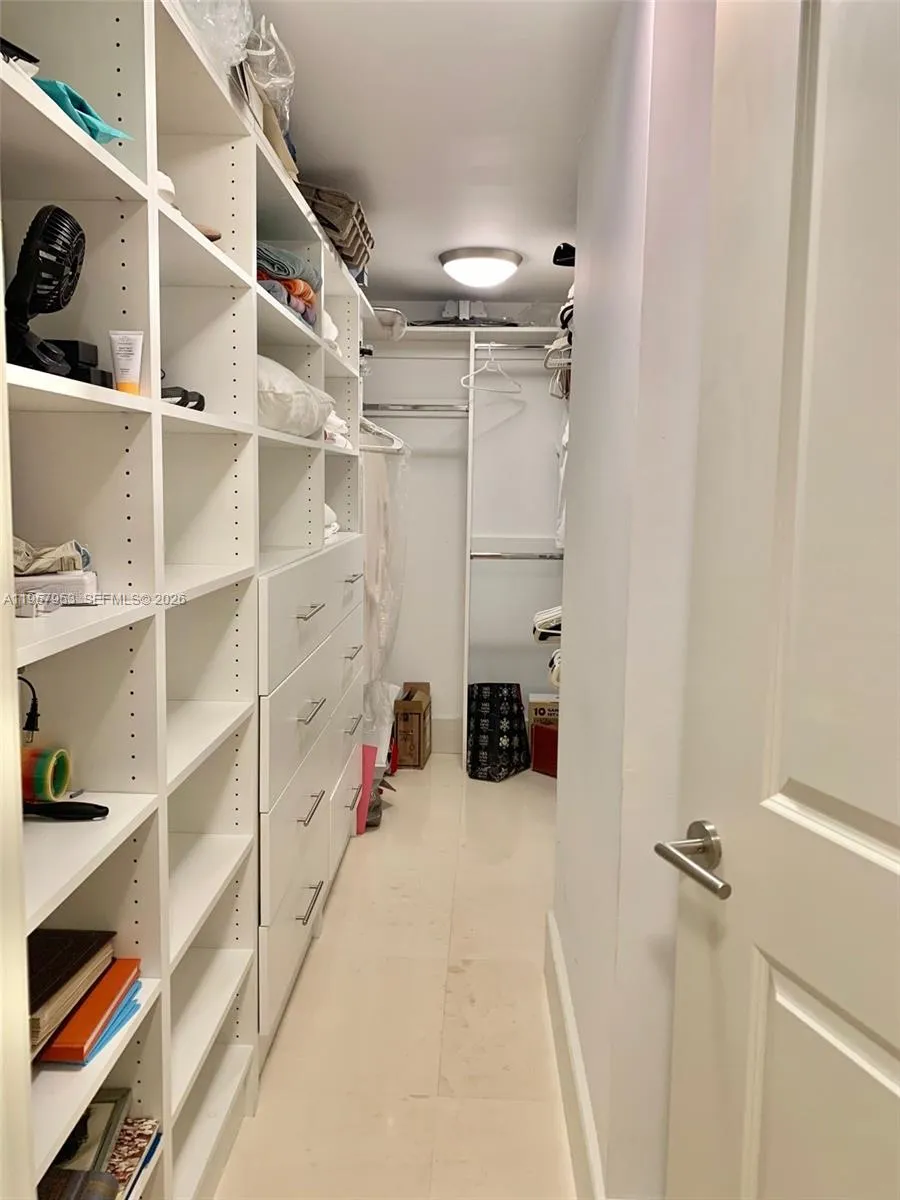 3101 S Ocean Dr #1701 Hollywood, FL 33019