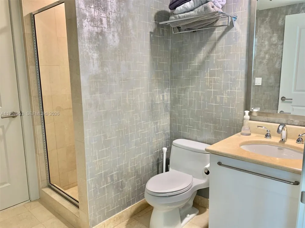 3101 S Ocean Dr #1701 Hollywood, FL 33019