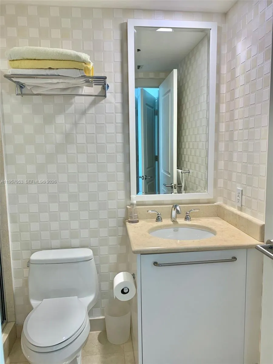 3101 S Ocean Dr #1701 Hollywood, FL 33019
