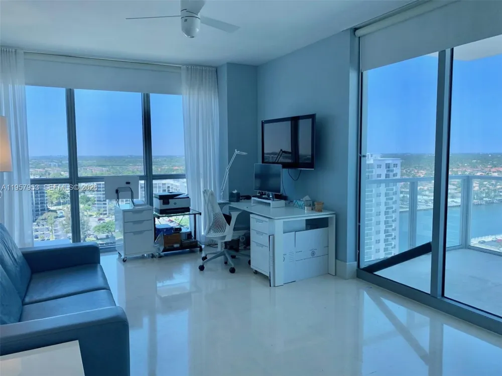 3101 S Ocean Dr #1701 Hollywood, FL 33019