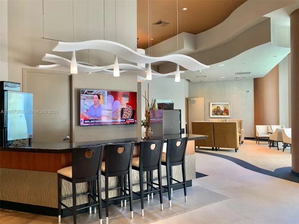 3101 S Ocean Dr #1701 Hollywood, FL 33019