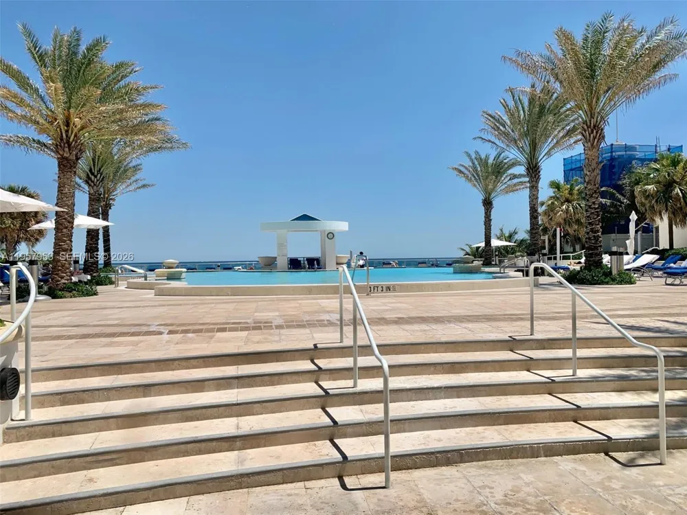 3101 S Ocean Dr #1701 Hollywood, FL 33019