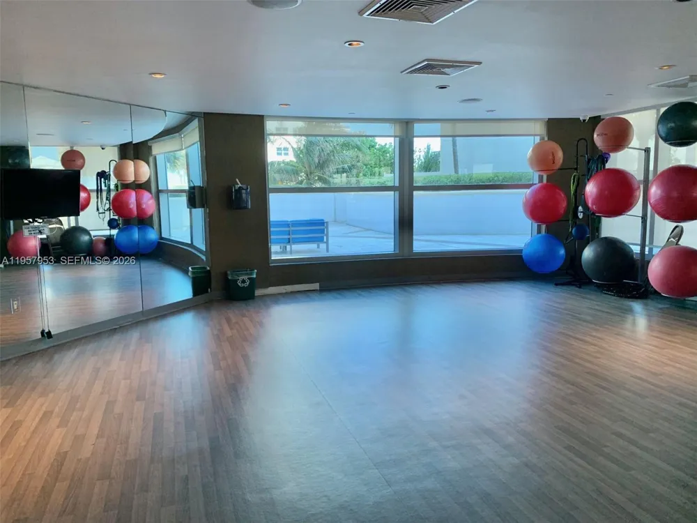 3101 S Ocean Dr #1701 Hollywood, FL 33019