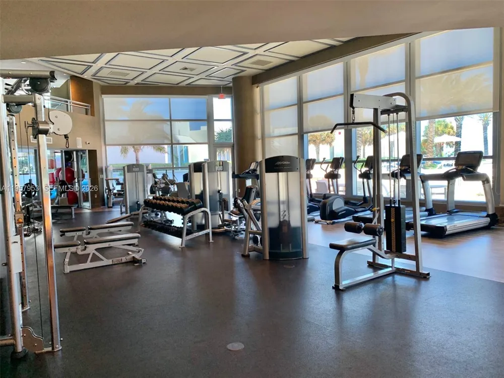 3101 S Ocean Dr #1701 Hollywood, FL 33019
